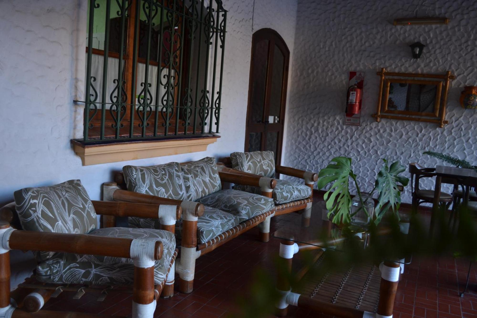 Hotel Boutique La Candela Salta Exterior photo
